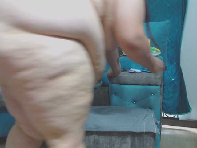 rosebbw69's BongaCams show and profile