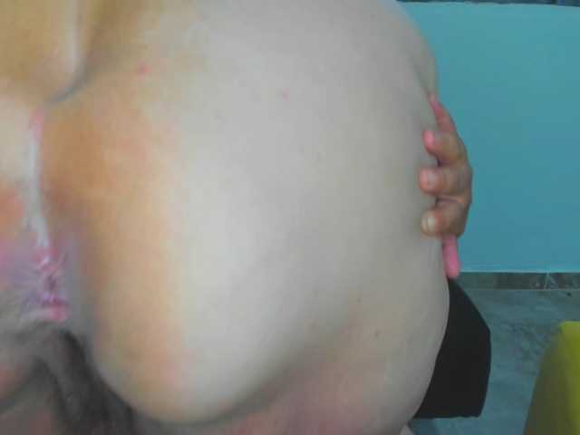 rosebbw69's BongaCams show and profile