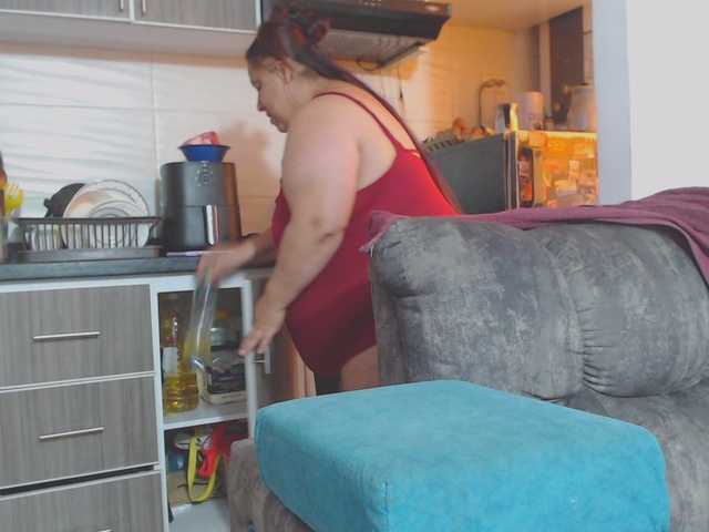 rosebbw69's BongaCams show and profile