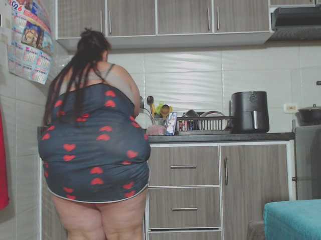 rosebbw69's BongaCams show and profile