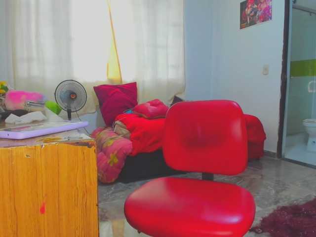 rosebbw69's BongaCams show and profile