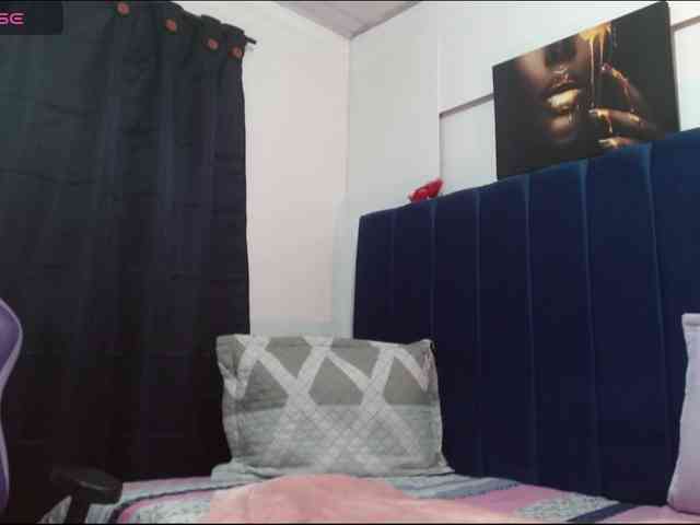Cloe-lopez webcam