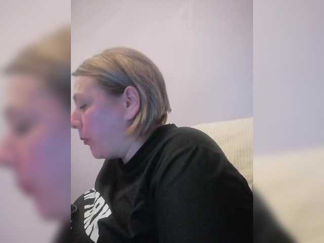 Sexymissex's BongaCams show and profile