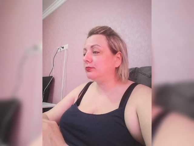 Sexymissex's BongaCams show and profile