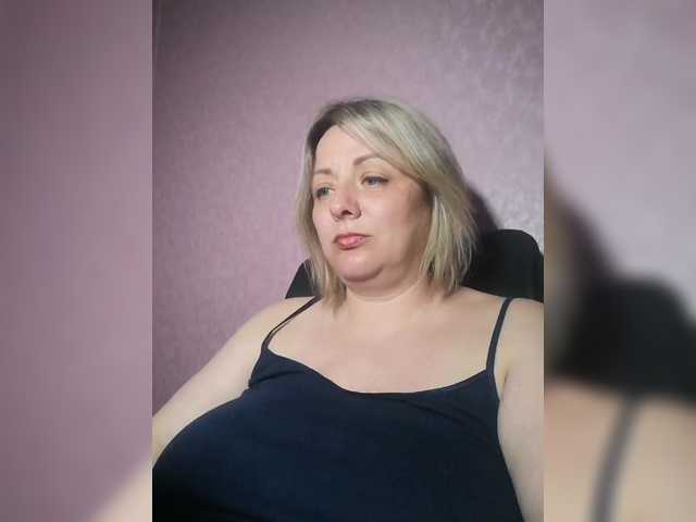 Sexymissex's BongaCams show and profile