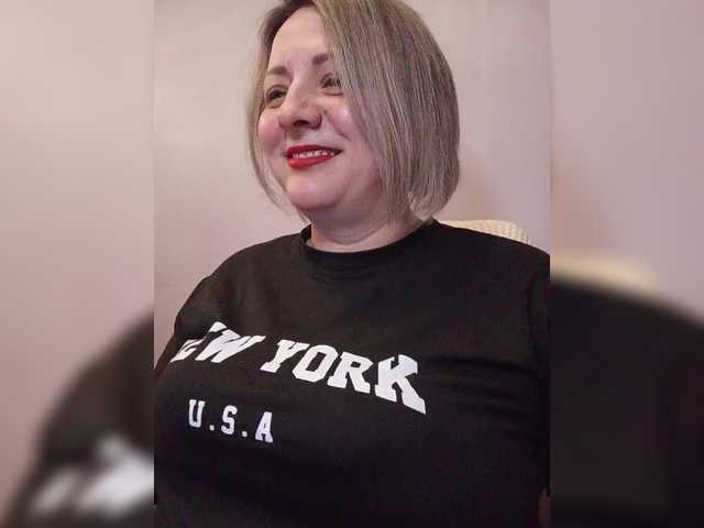 Sexymissex's BongaCams show and profile