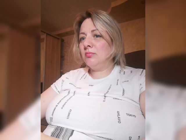 Sexymissex's BongaCams show and profile