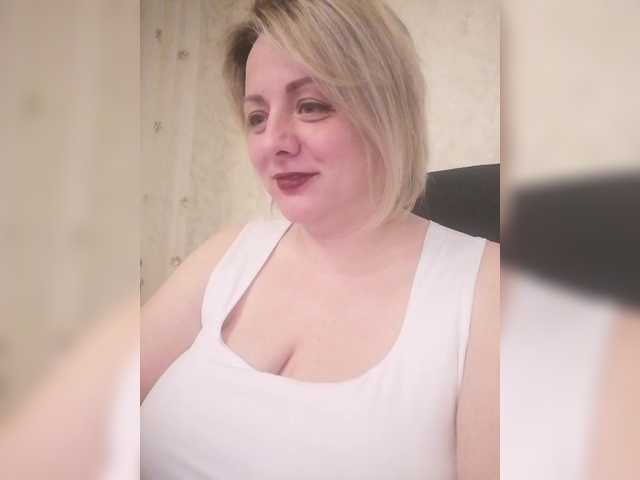 Sexymissex's BongaCams show and profile