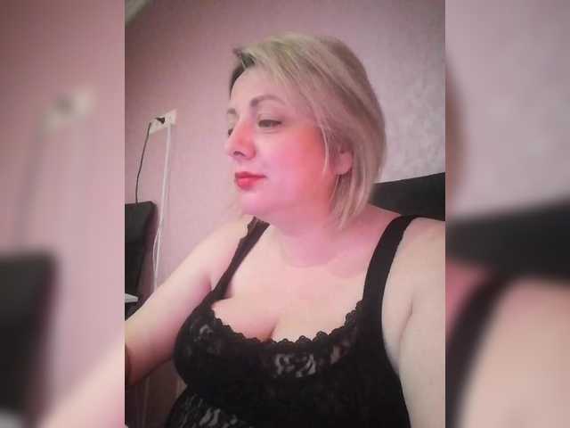 Sexymissex's BongaCams show and profile
