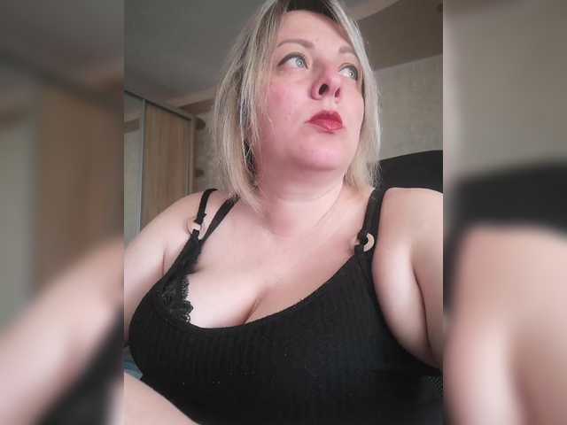 Sexymissex's BongaCams show and profile