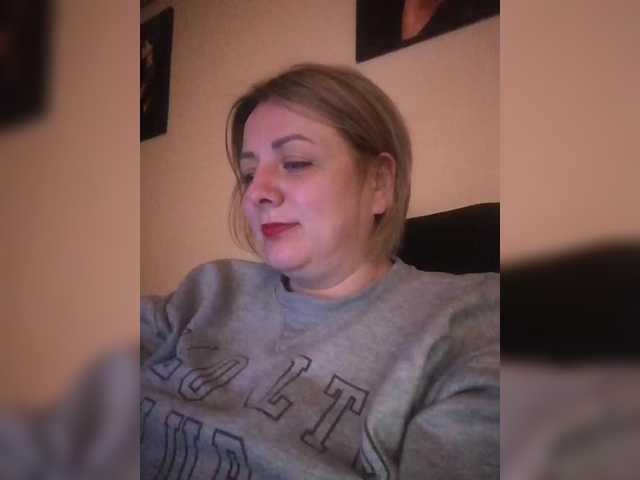 Sexymissex's BongaCams show and profile