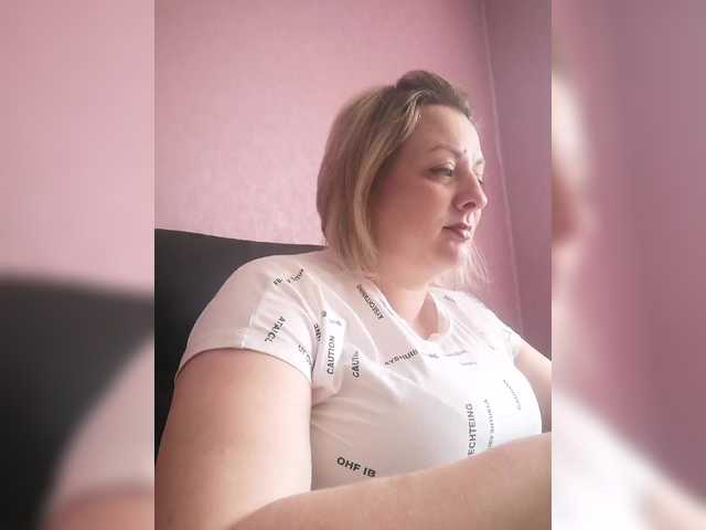 Sexymissex live cam profile