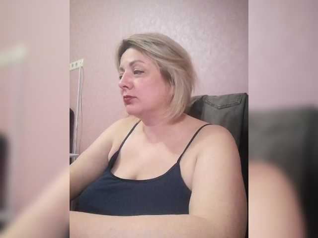 Sexymissex's BongaCams show and profile