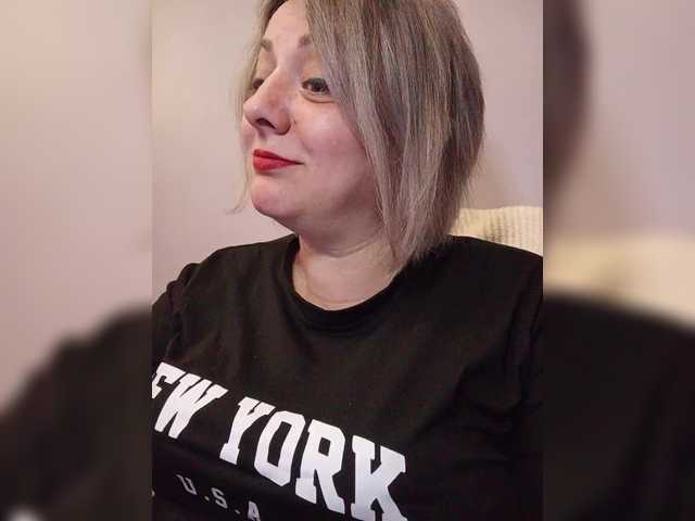 Sexymissex's BongaCams show and profile