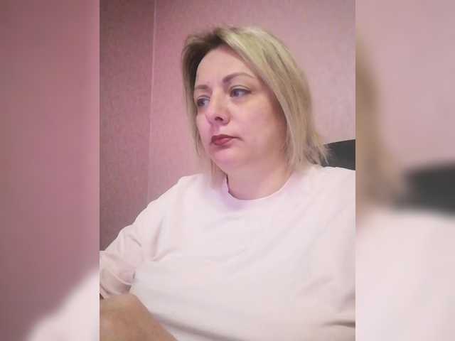 Sexymissex's BongaCams show and profile