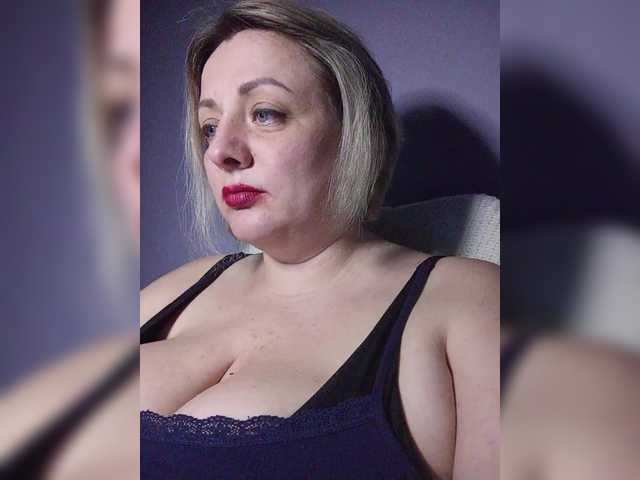 Sexymissex's BongaCams show and profile