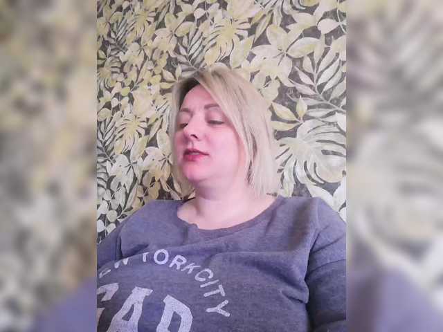 Sexymissex's BongaCams show and profile