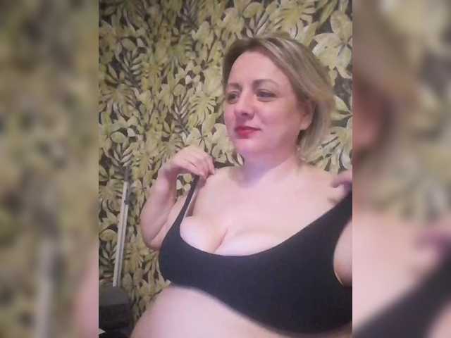 Sexymissex's BongaCams show and profile