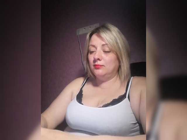 Sexymissex's BongaCams show and profile