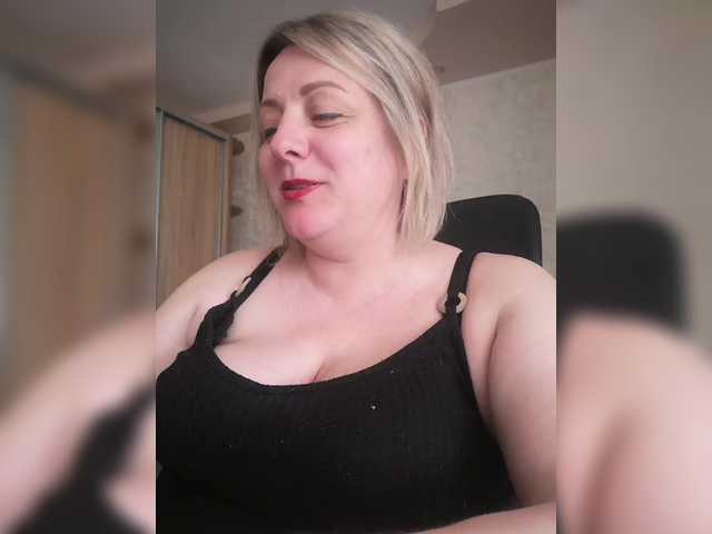 Sexymissex's BongaCams show and profile