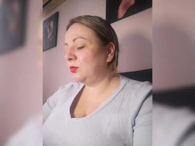 Sexymissex's BongaCams show and profile