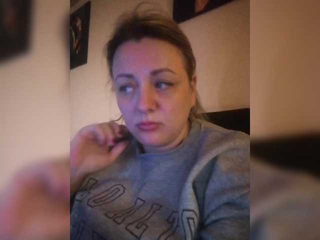 Sexymissex's BongaCams show and profile