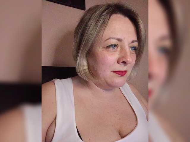 Sexymissex's BongaCams show and profile