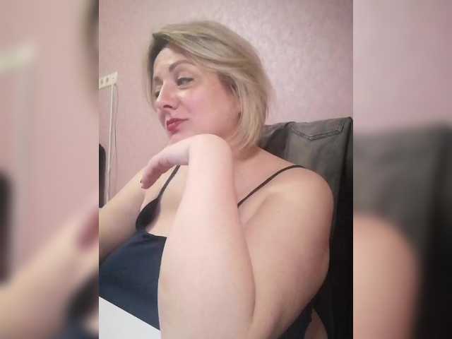 Sexymissex's BongaCams show and profile