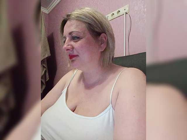 Sexymissex's BongaCams show and profile