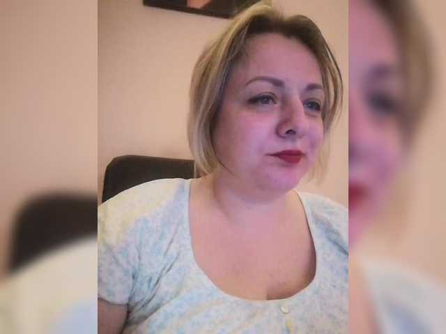 Sexymissex's BongaCams show and profile