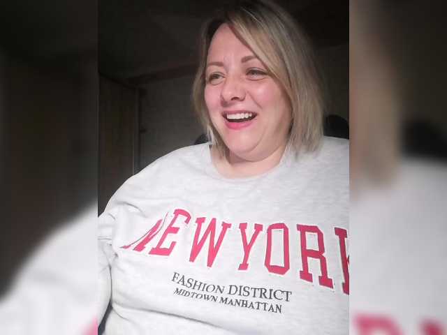 Sexymissex's BongaCams show and profile