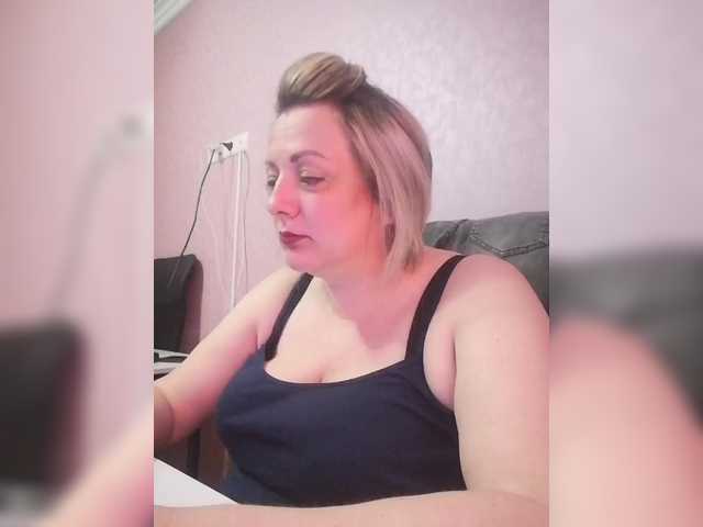 Sexymissex's BongaCams show and profile