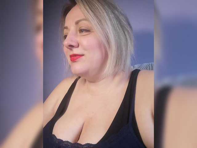Sexymissex's BongaCams show and profile
