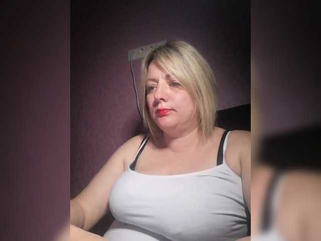 Sexymissex's BongaCams show and profile