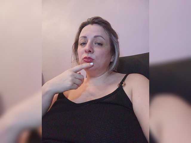 Sexymissex's BongaCams show and profile