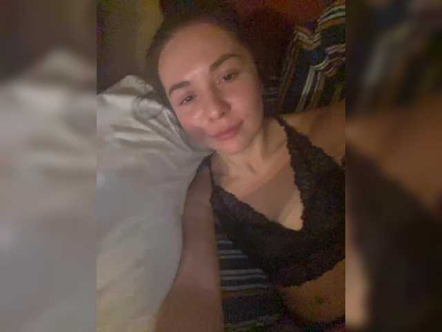 HelgaLeo's BongaCams show and profile