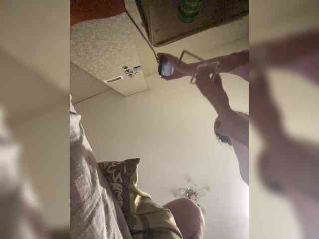 webcam strip HelgaLeo