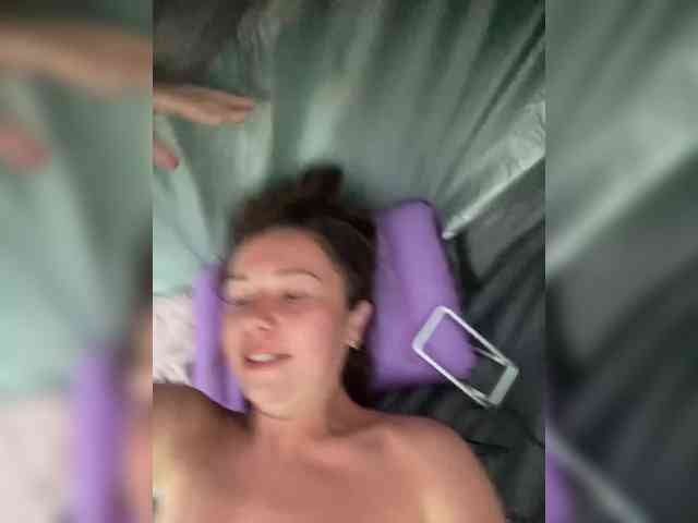 cam livesex HelgaLeo