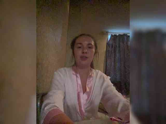 nude live chat room HelgaLeo