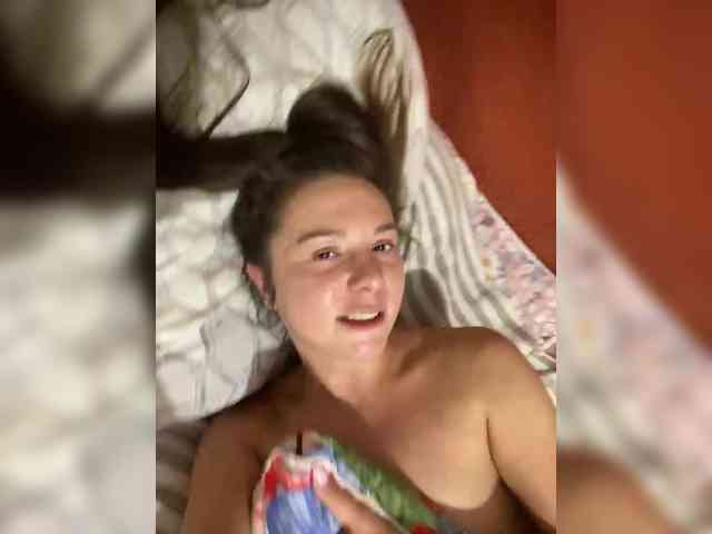 HelgaLeo webcam