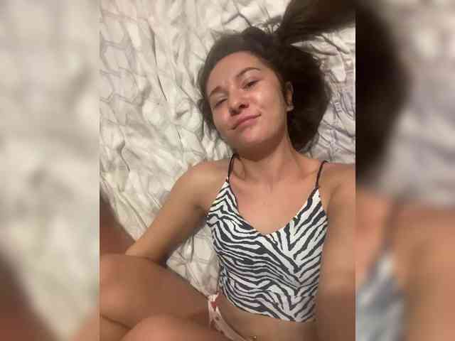 HelgaLeo Live Webcam on BongaCams