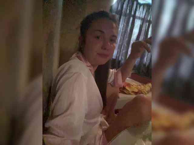 adult webcam chat HelgaLeo