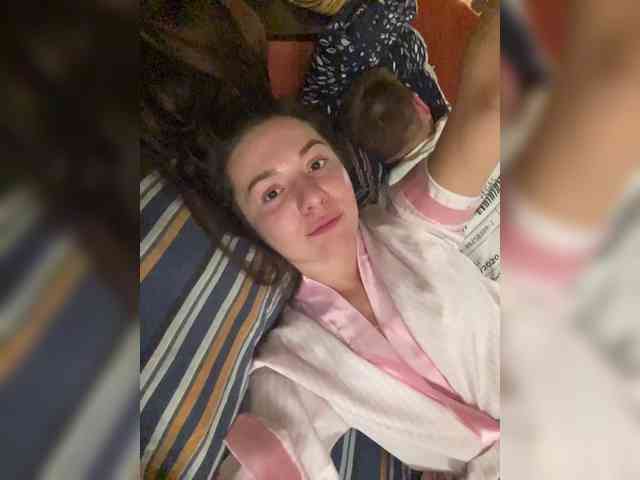 live voyeur web cam HelgaLeo