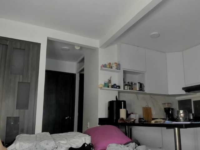 vivi-jacko1's BongaCams show and profile