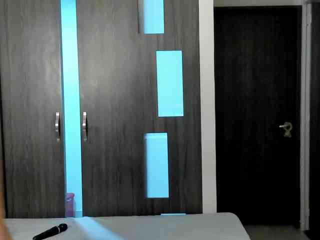 vivi-jacko1 webcam