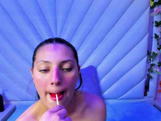 LunaBennett webcam