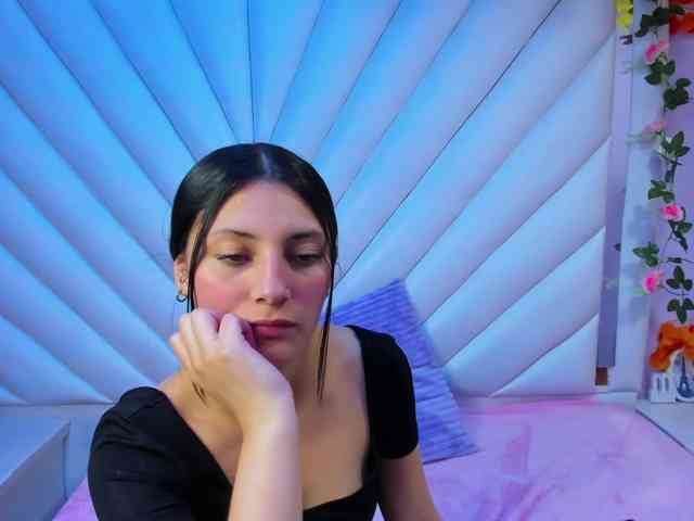 LunaBennett webcam
