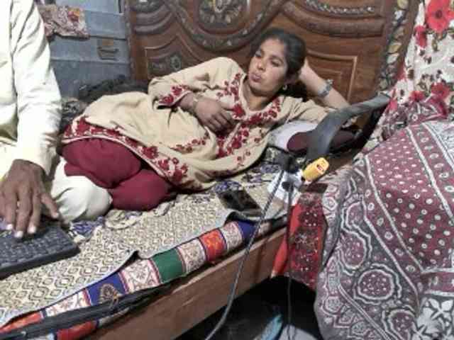 Maria-Tomi-XXX-Room webcam