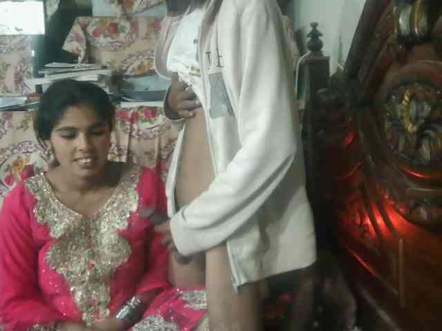 Maria-Tomi-XXX-Room webcam