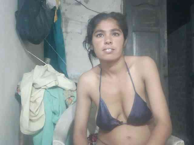 Maria-Tomi-XXX-Room webcam